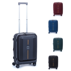 Walizka podróżna na kółkach...